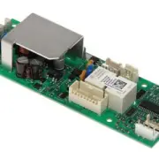 Imagine detaliată a produsului Placa electronica espressor Delonghi Ecam 23.210.B 5213221401. Compatibil cu mai multe modele Delonghi.